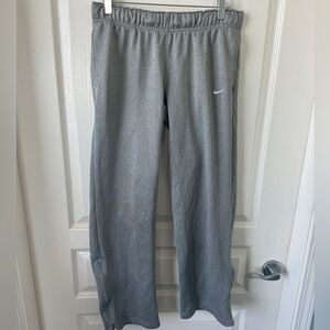 Nike Therma-fit grey sweatpants